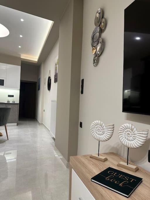 Menda Suite Héraklion Extérieur photo