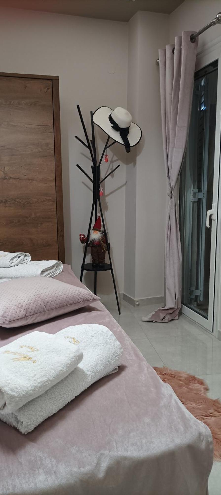 Menda Suite Héraklion Extérieur photo