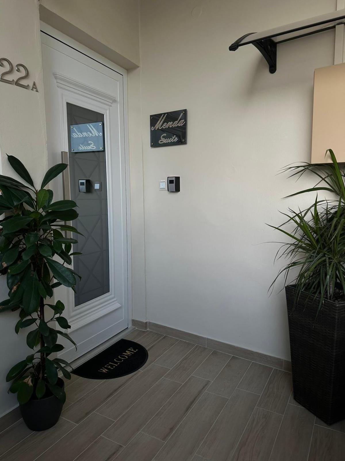Menda Suite Héraklion Extérieur photo